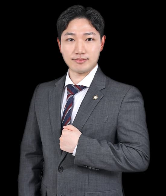이강일 변호사님
